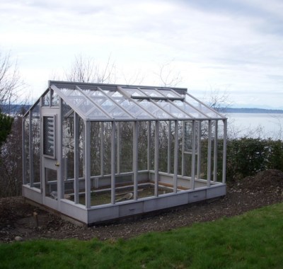 Glass-to-ground greenhouse in Seattle, WA