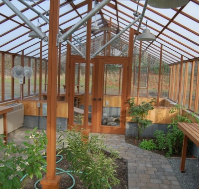 Greenhouse interior with post supports