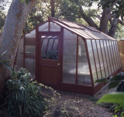 Redwood greenhouse with all polycarbonate glazing