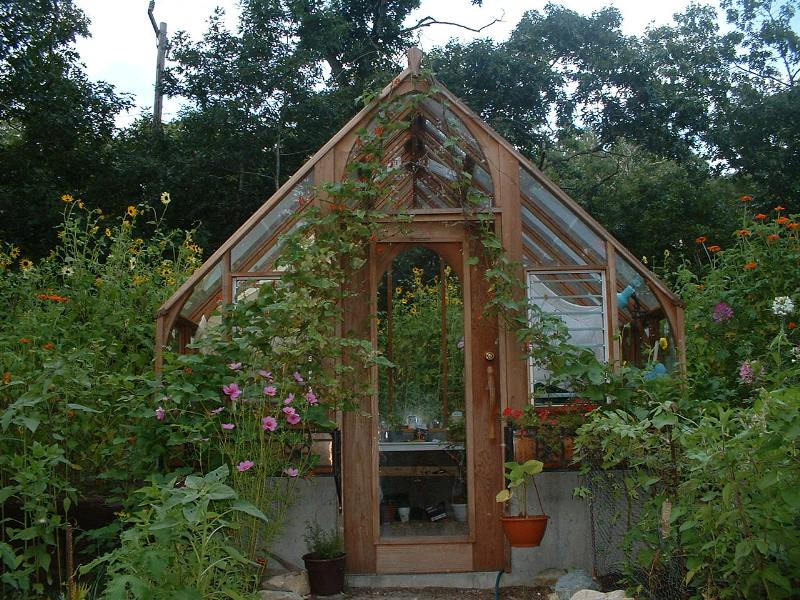 Tudor Freestanding garden greenhouse