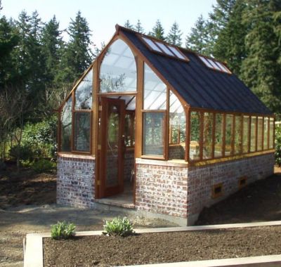 Greenhouse with shade cloth