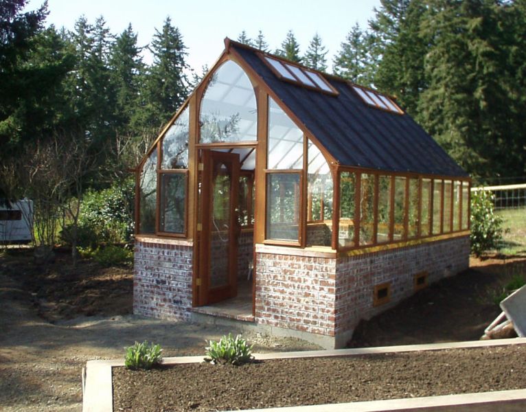 Greenhouse with shade cloth