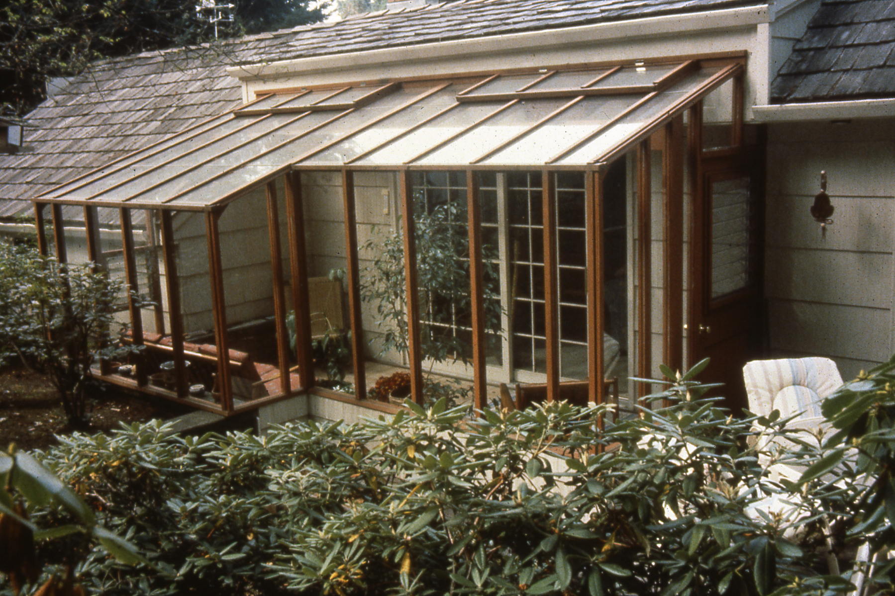 Custom greenhouse-unique shap