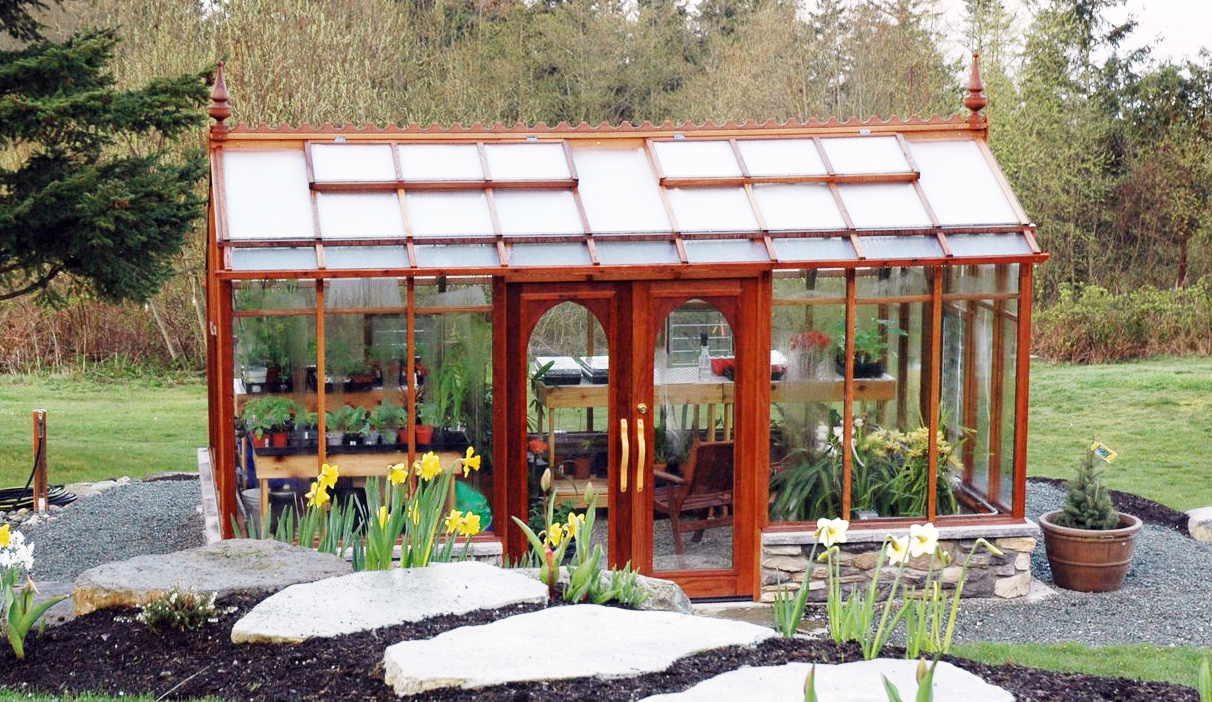 Sturdi-Built Greenhouse