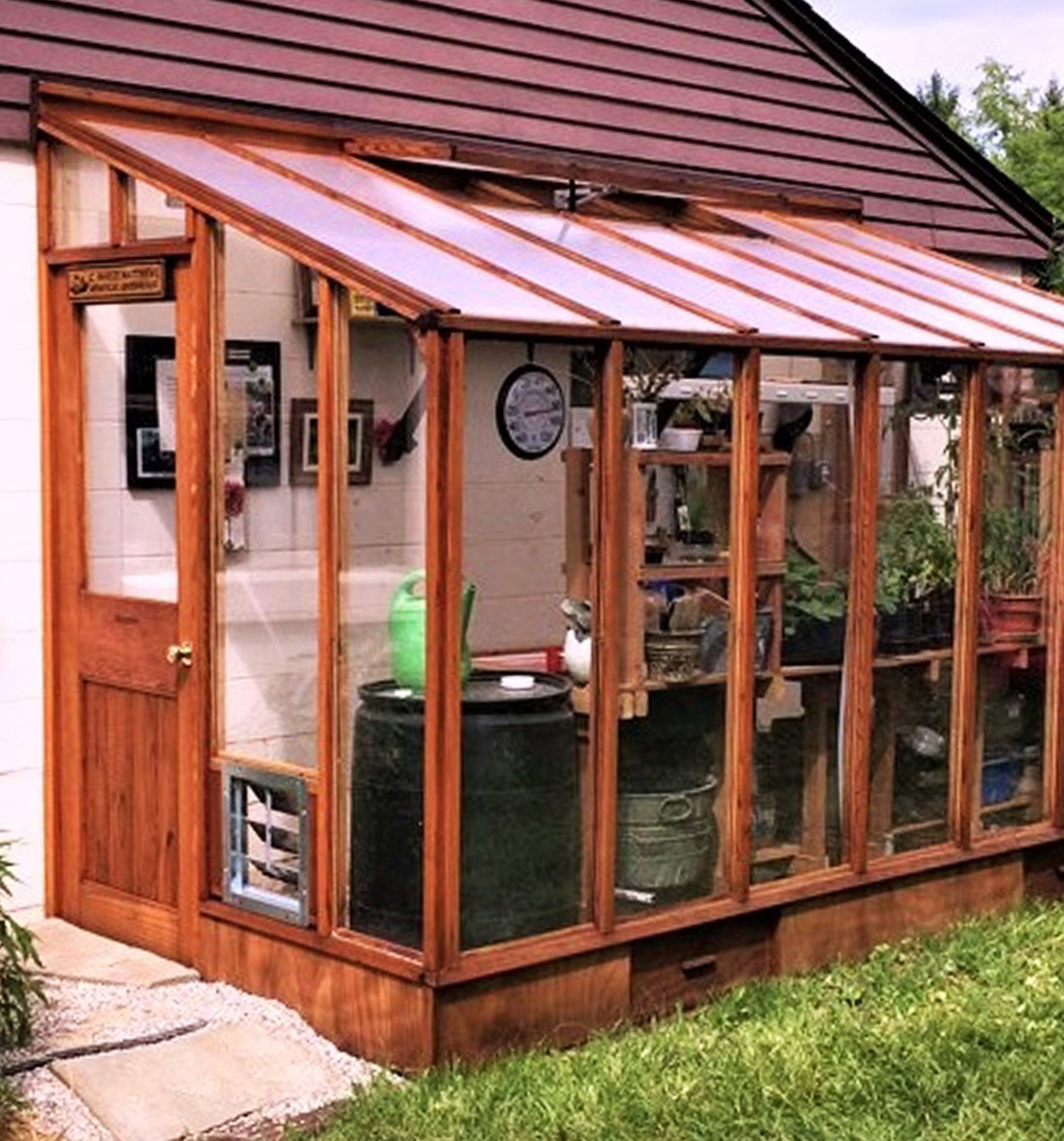 Deluxe Glass-to-Ground Lean-to